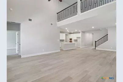 3913 Zinnia Way, Marion, TX 78124 - Photo 3