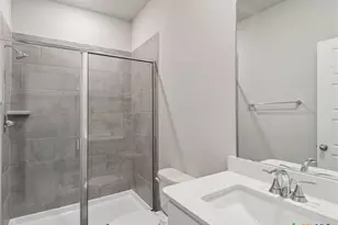 3913 Zinnia Way, Marion, TX 78124 - Photo 5
