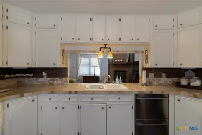 2 N Robin Drive, Morgans Point, TX 76513 - Photo 7