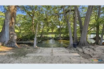 730 E Mather Street #G 202, New Braunfels, TX 78130 - Photo 43
