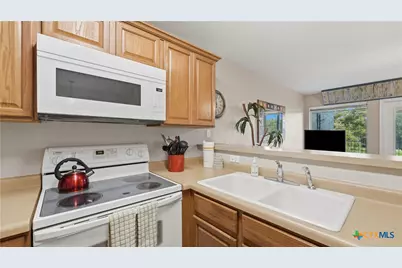 730 E Mather Street #G 202, New Braunfels, TX 78130 - Photo 19