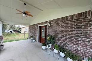 308 Nash St, Cuero, TX 77954 - Photo 21