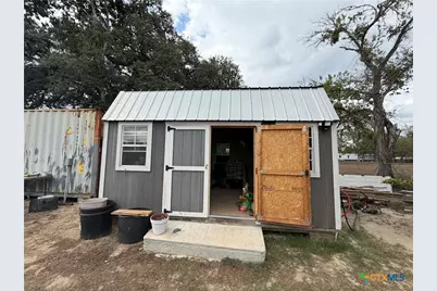 308 Nash Street, Cuero, TX 77954 - Photo 17