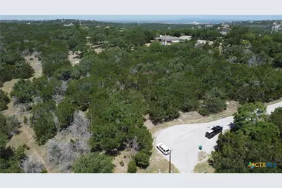 1011 Santa Fe Trail, Horseshoe Bay, TX 78657 - Photo 9