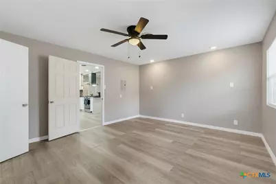 1016 N 18th Street, Killeen, TX 76541 - Photo 9