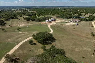 15103 Ranch Rd 101, Lampasas, TX 76550 - Photo 45