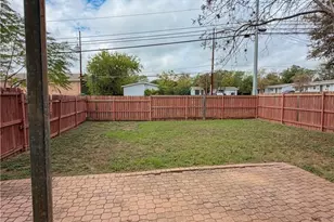 1226 N LBJ Dr, San Marcos, TX 78666 - Photo 3