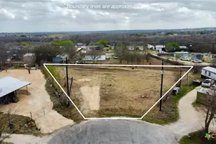 104 Sun Cove, Kyle, TX 78640 - Photo 1