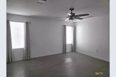323 Alta Vista Terrace, Seguin, TX 78155 - Photo 5