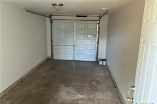1914 S 7th St, Temple, TX 76504 - Photo 11