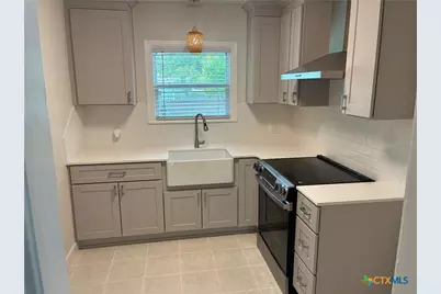 1914 South 7th Street, Temple, TX 76504 - Photo 7