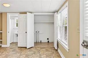 1231 N St Joseph St, Gonzales, TX 78629 - Photo 21