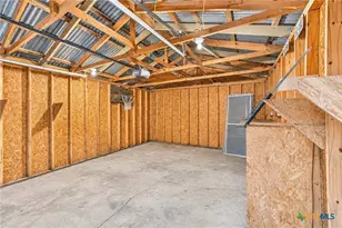 1231 N St Joseph St, Gonzales, TX 78629 - Photo 9