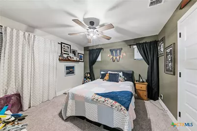 1051 Buffalo Grove, New Braunfels, TX 78130 - Photo 29