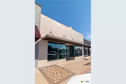 327 E Avenue D, Killeen, TX 76541 - Photo 5
