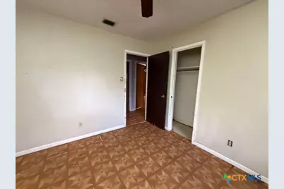 615 Avenue C, Yorktown, TX 78164 - Photo 15