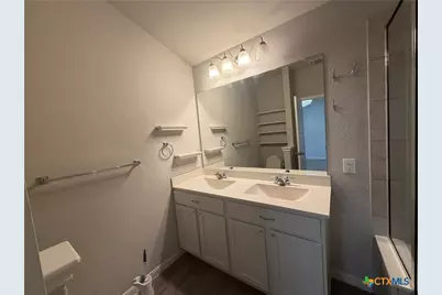 2293 Falcon Way, New Braunfels, TX 78130 - Photo 15