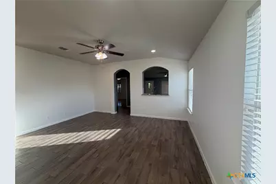 2293 Falcon Way, New Braunfels, TX 78130 - Photo 5