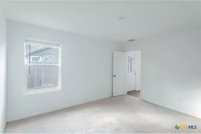 577 Rancho Del Cielo Loop, Georgetown, TX 76537 - Photo 13