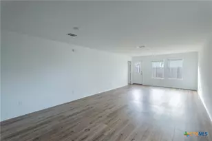 577 Rancho Del Cielo Loop, Georgetown, TX 76537 - Photo 5
