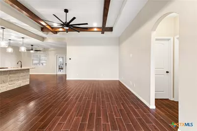 512 Windy Way Drive, Victoria, TX 77904 - Photo 7