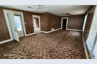 820 N 2nd Street, Temple, TX 76501 - Photo 9