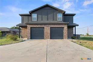 1813 Emma Naylor Ct, Harker Heights, TX 76548 - Photo 1