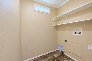 1534 San Antonio St, Rockport, TX 78382 - Photo 13