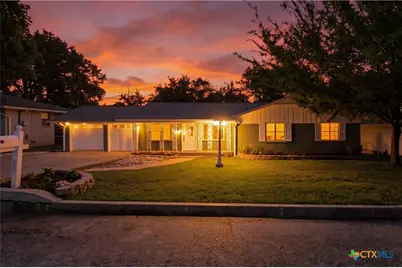 860 Oak Lane, New Braunfels, TX 78130 - Photo 1