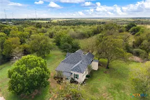 701 N Maple Ave, Hubbard, TX 76648 - Photo 31