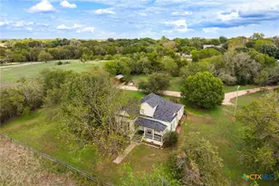 701 N Maple Ave, Hubbard, TX 76648 - Photo 33