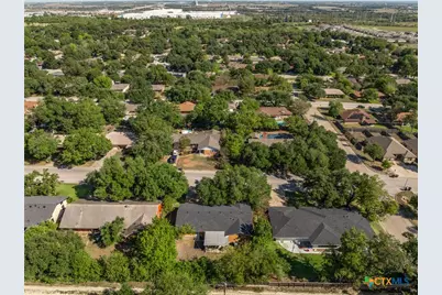 307 E Zenith Avenue, Temple, TX 76501 - Photo 27