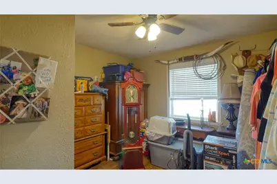 939 Pine Drive, Caldwell, TX 77836 - Photo 9