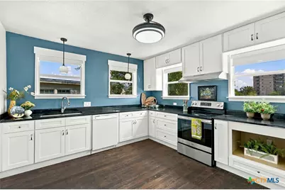 109 N 11th Street, Temple, TX 76501 - Photo 9