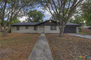 153 Swan Dr, New Braunfels, TX 78130 - Photo 1
