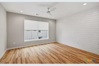 1208 N Academy Avenue #3204, New Braunfels, TX 78130 - Photo 15