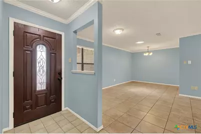 1302 S Mesquite Avenue, New Braunfels, TX 78130 - Photo 3