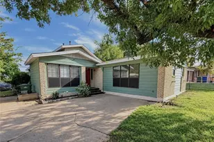2401 Crescent Dr, Copperas Cove, TX 76522 - Photo 1