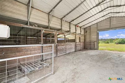 3200 NW 4th Street, Hubbard, TX 76648 - Photo 33