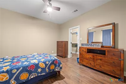 604 Cliff Drive, Belton, TX 76513 - Photo 9