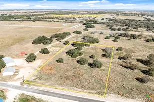 350 Yellowstone Dr, Oglesby, TX 76561 - Photo 1