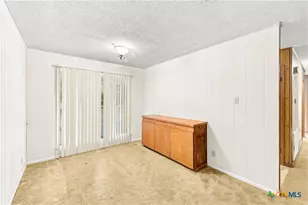 1210 E Gonzales St, Yoakum, TX 77995 - Photo 15