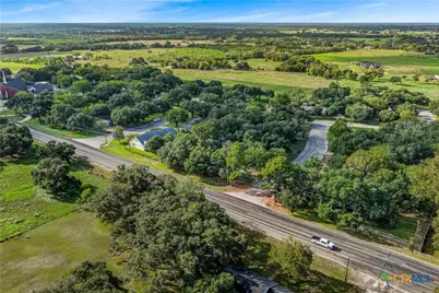 1210 E Gonzales Street, Yoakum, TX 77995 - Photo 31