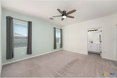 253 Night Riders Way, Jarrell, TX 76537 - Photo 5