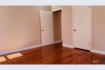 213 Romberg Street, Seguin, TX 78155 - Photo 17