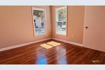 213 Romberg Street, Seguin, TX 78155 - Photo 19