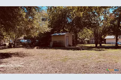 213 Romberg Street, Seguin, TX 78155 - Photo 35