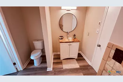 213 Romberg Street, Seguin, TX 78155 - Photo 27
