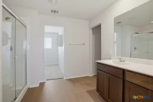 221 Calgary Ln, San Marcos, TX 78666 - Photo 19