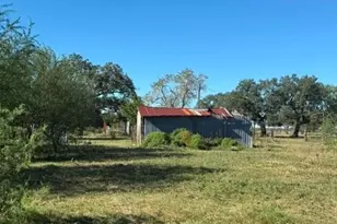 2607 FM318, Yoakum, TX 77995 - Photo 11